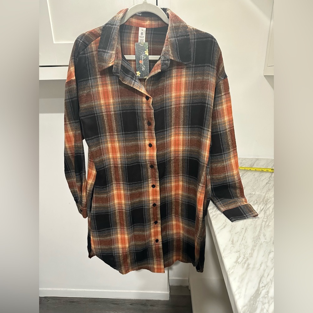 Plaid Button-Up Shirt in Black and Orange